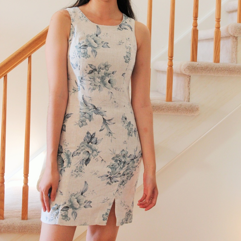 Blue Floral Sleeveless Summer Dress
